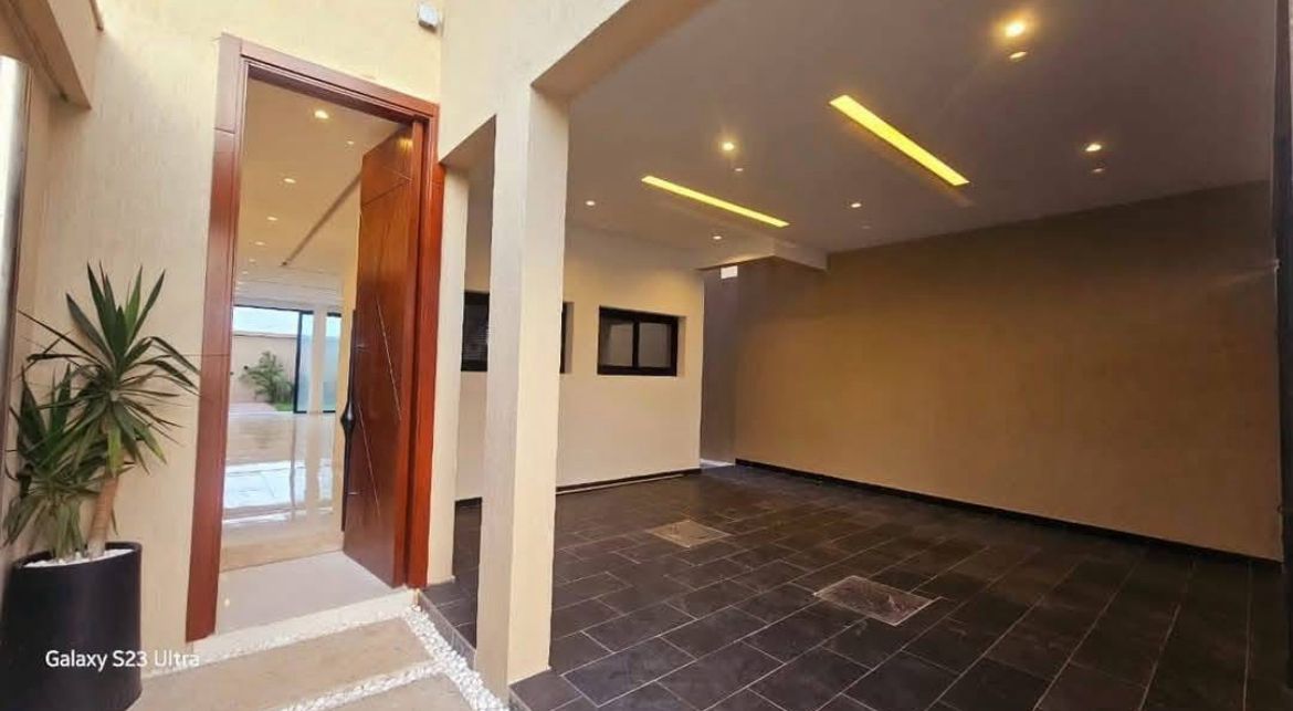 Abidjan, Plateau, Hotel Tiama